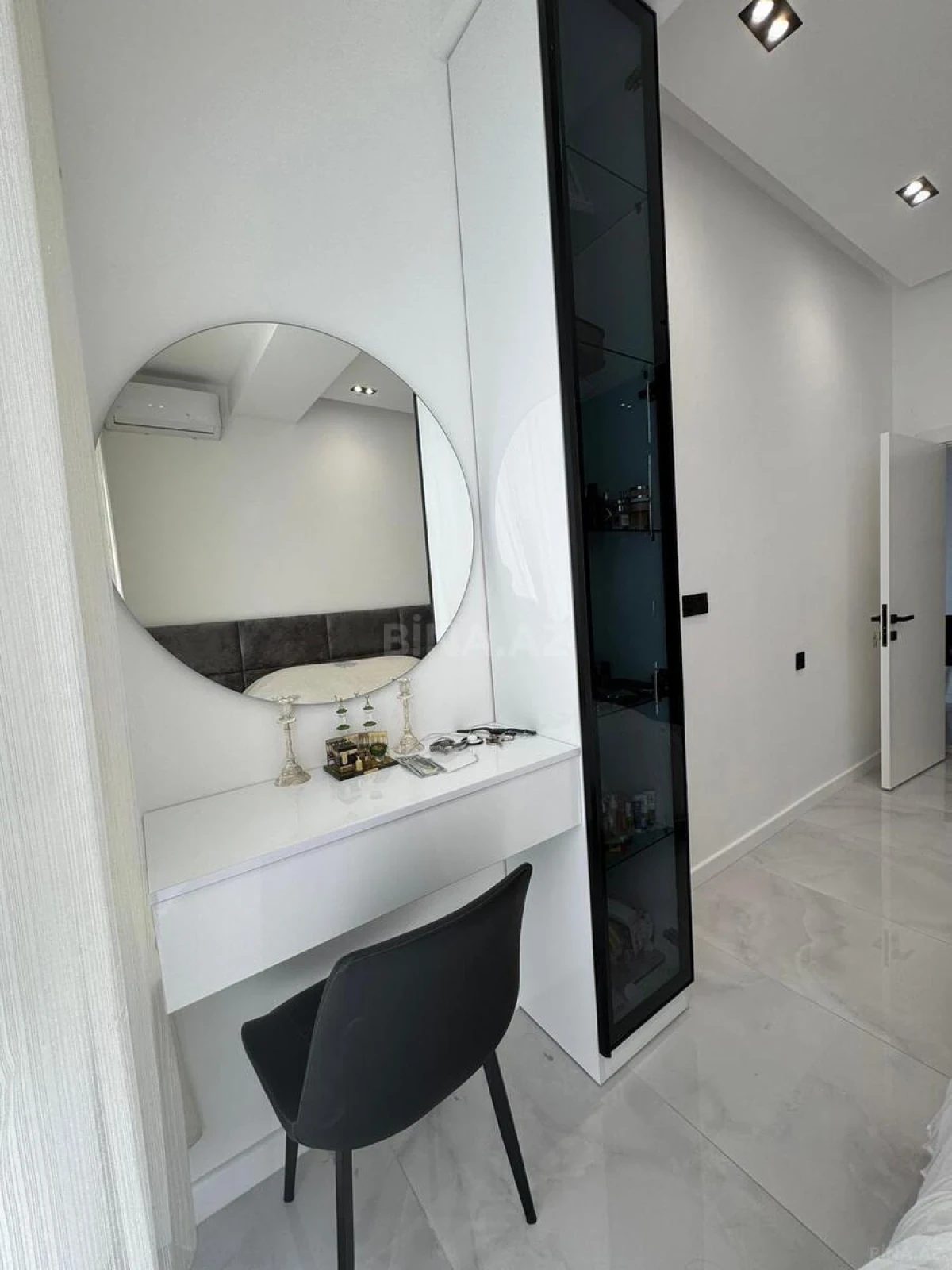 Kirayə verilir 2 otaqlı mənzil 52 m²