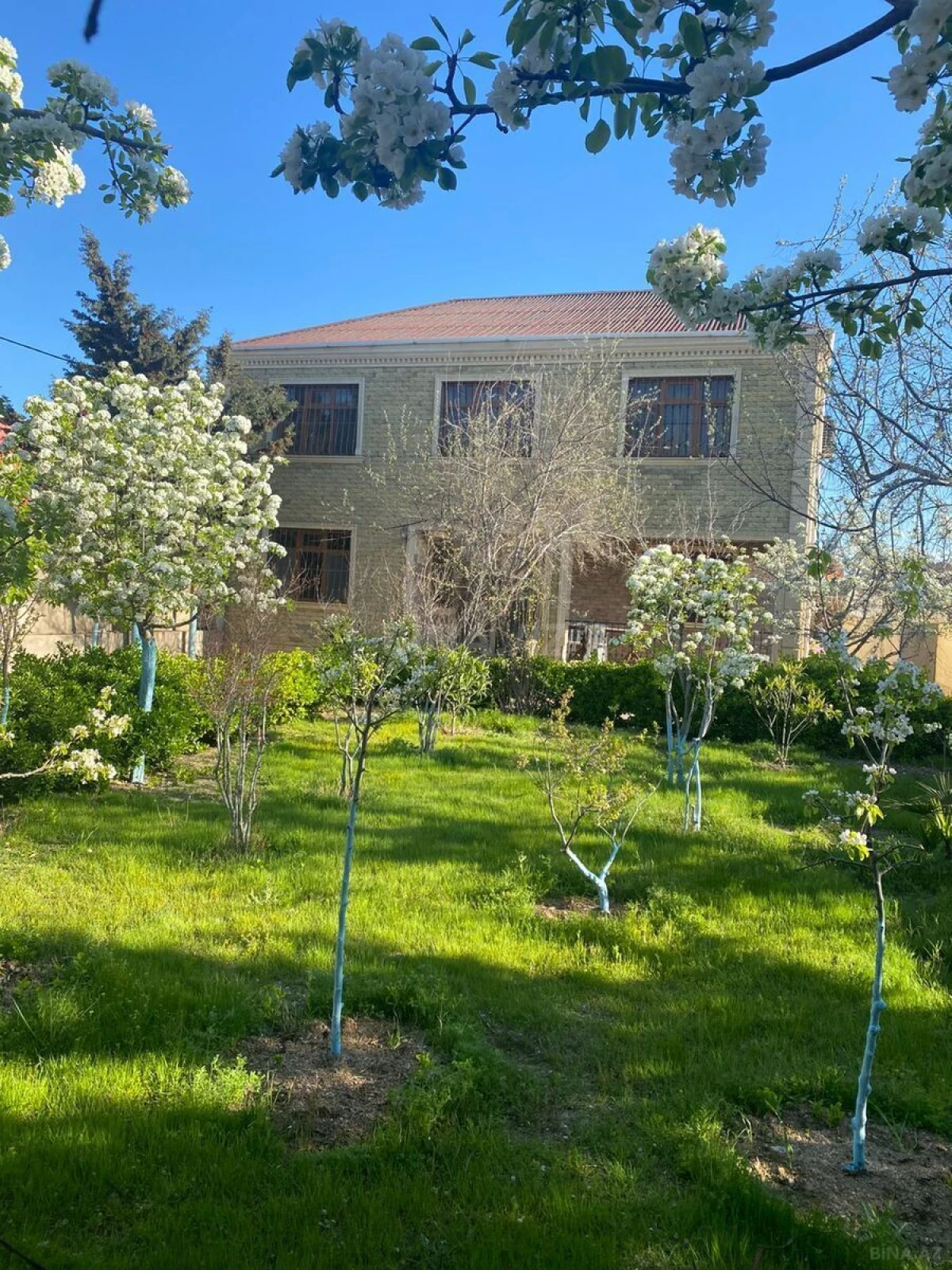 Kirayə verilir 4 otaqlı həyət evi 230 m²