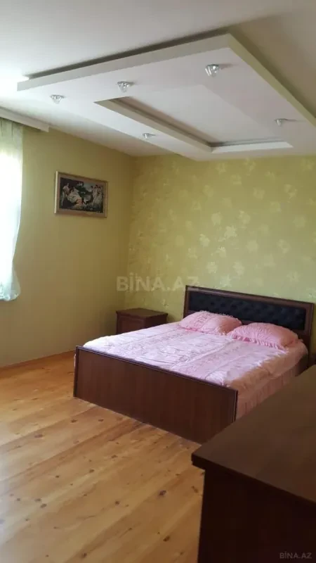 Kirayə verilir 4 otaqlı həyət evi 230 m²
