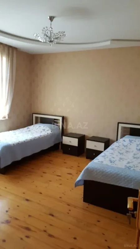Kirayə verilir 4 otaqlı həyət evi 230 m²