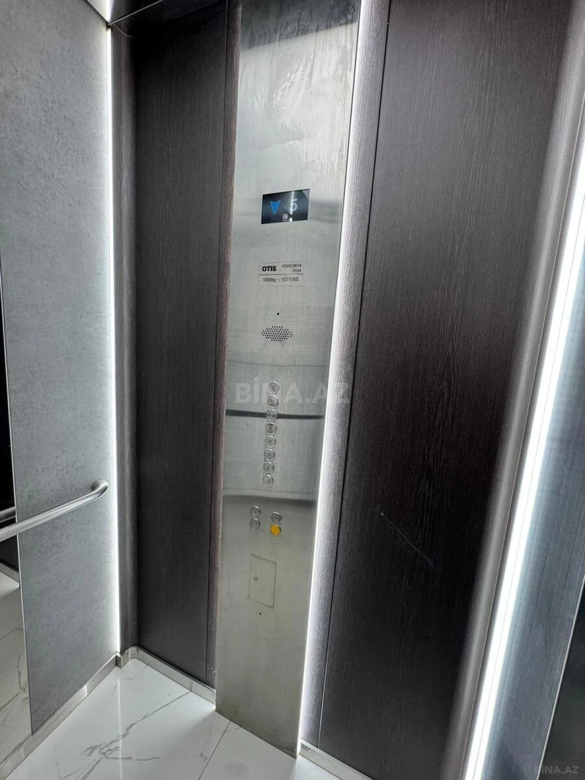 Satılır 2 otaqlı mənzil 91.9 m²