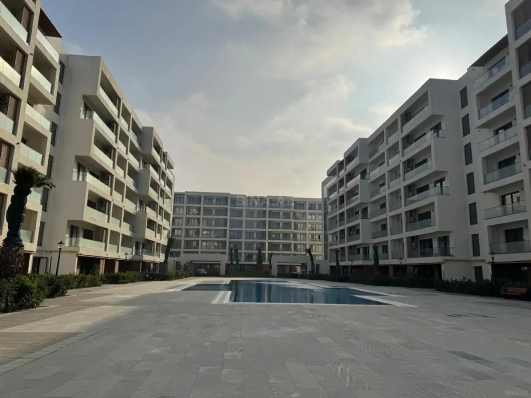 Satılır 2 otaqlı mənzil 91.9 m²