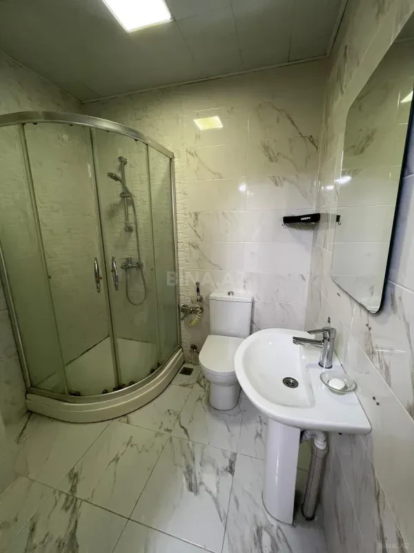 Kirayə verilir 2 otaqlı mənzil 55 m²