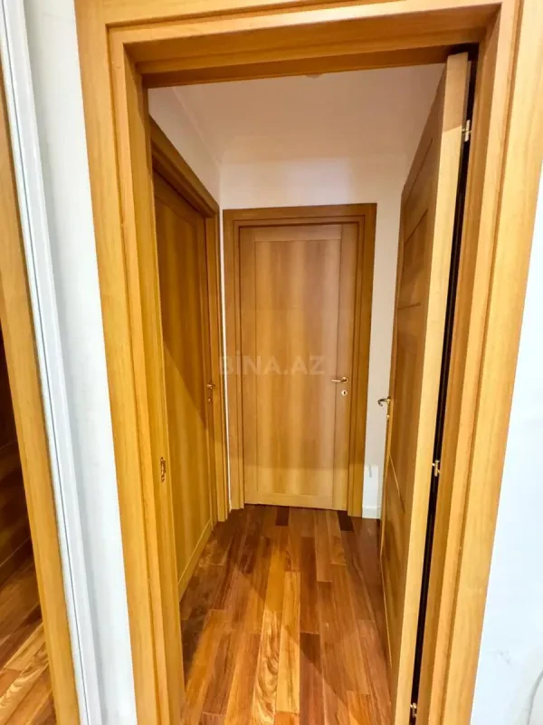 Kirayə verilir 3 otaqlı mənzil 125 m²