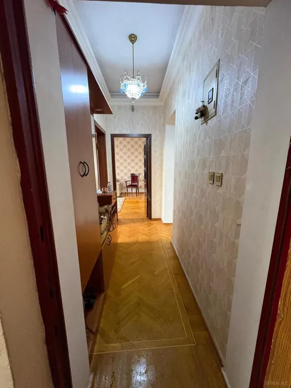 Kirayə verilir 3 otaqlı mənzil 85 m²