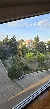Satılır 6 otaqlı həyət evi 300 m²