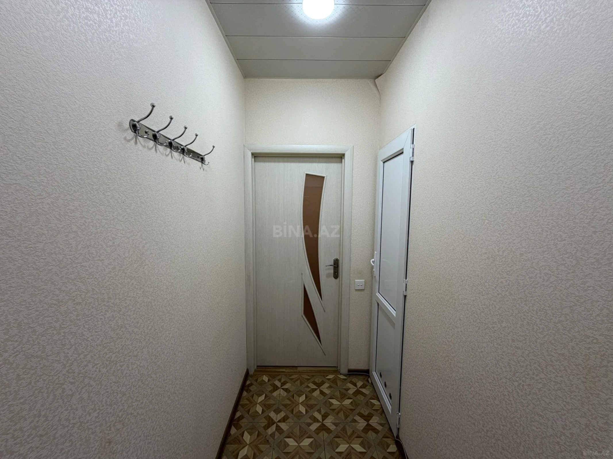 Kirayə verilir 2 otaqlı mənzil 55 m²