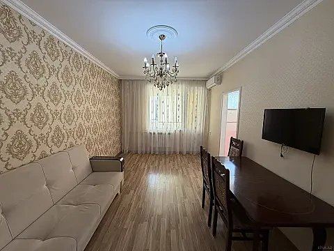 Kirayə verilir 2 otaqlı mənzil 55 m²