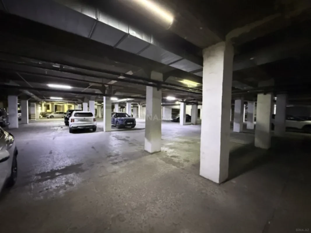 Satılır 2 otaqlı mənzil 92 m²