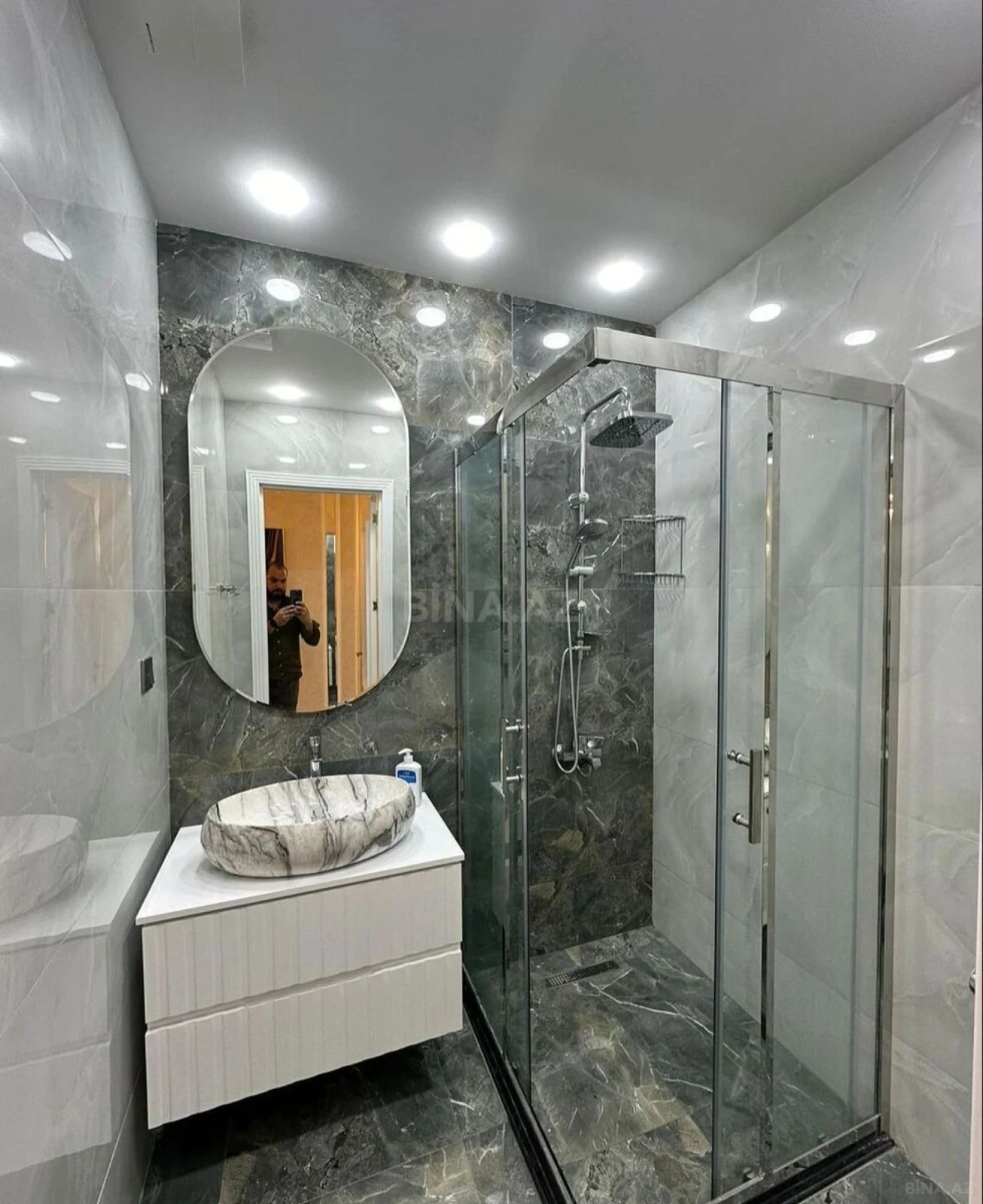Satılır 3 otaqlı mənzil 104.5 m²