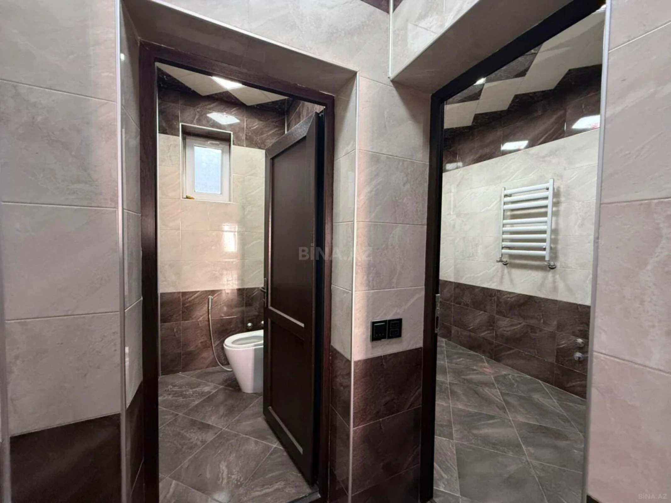 Satılır 5 otaqlı həyət evi 200 m²