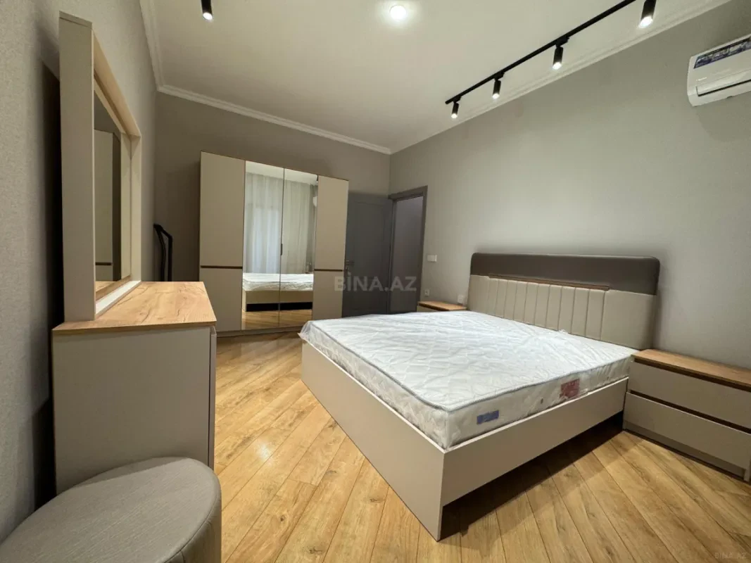 Kirayə verilir 2 otaqlı mənzil 85 m²