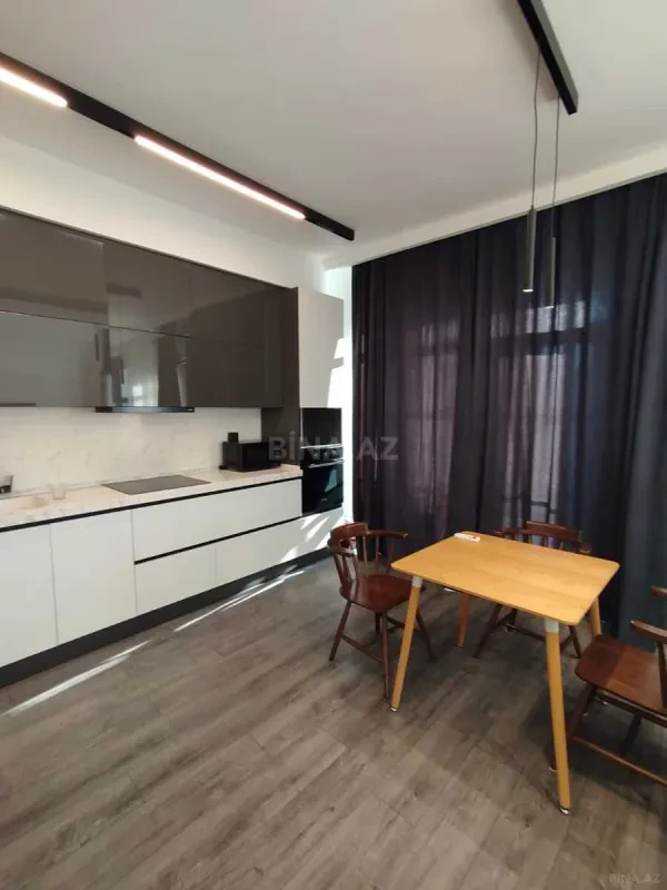 Kirayə verilir 2 otaqlı mənzil 64 m²