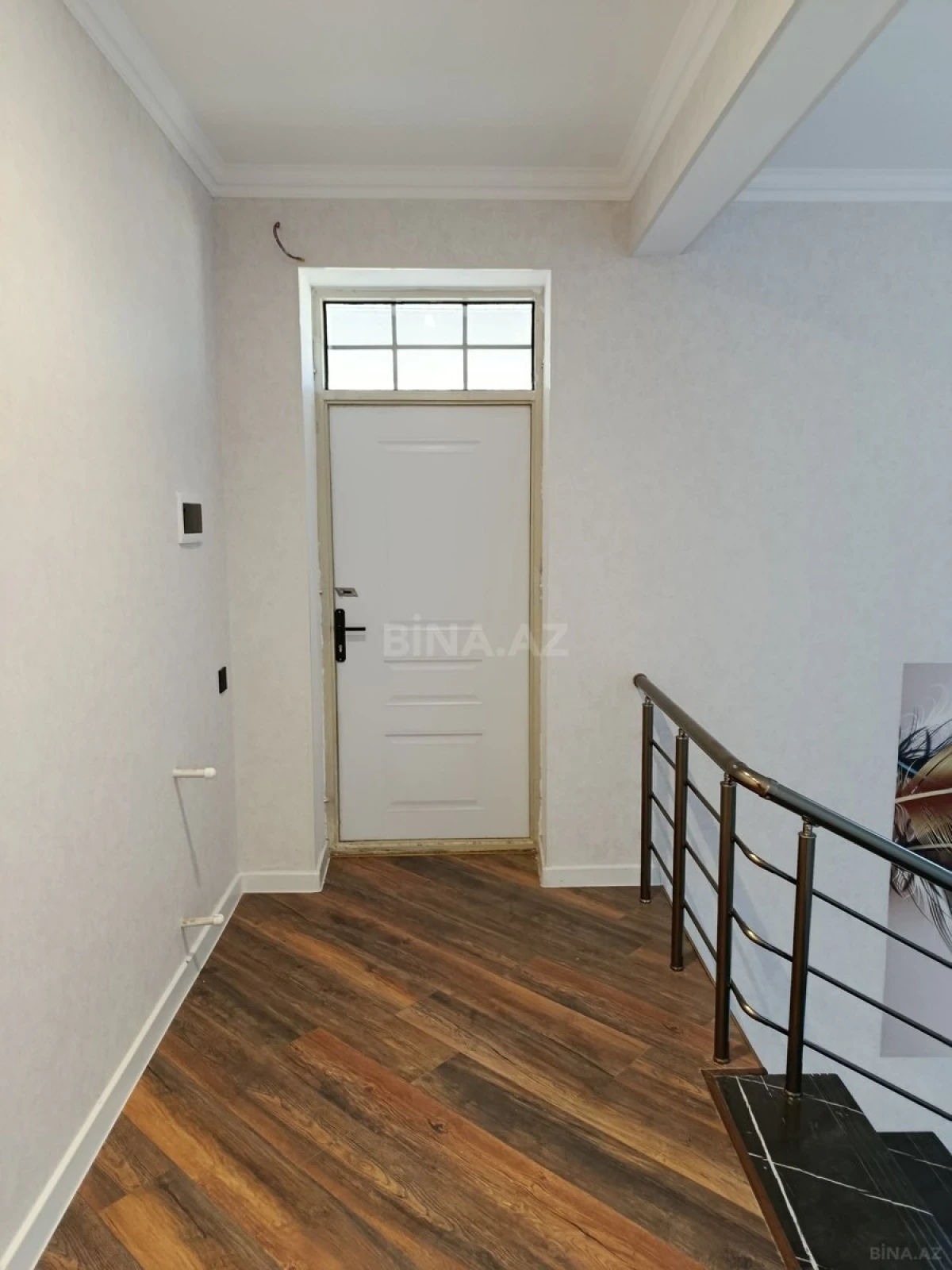 Satılır 6 otaqlı həyət evi 200 m²