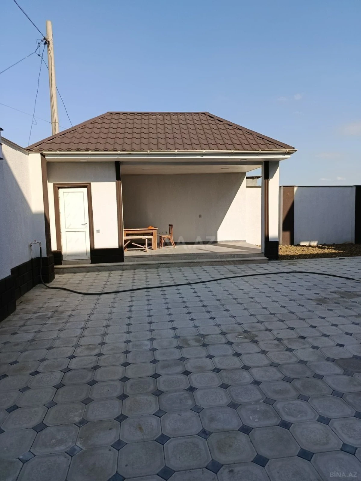 Satılır 6 otaqlı həyət evi 200 m²