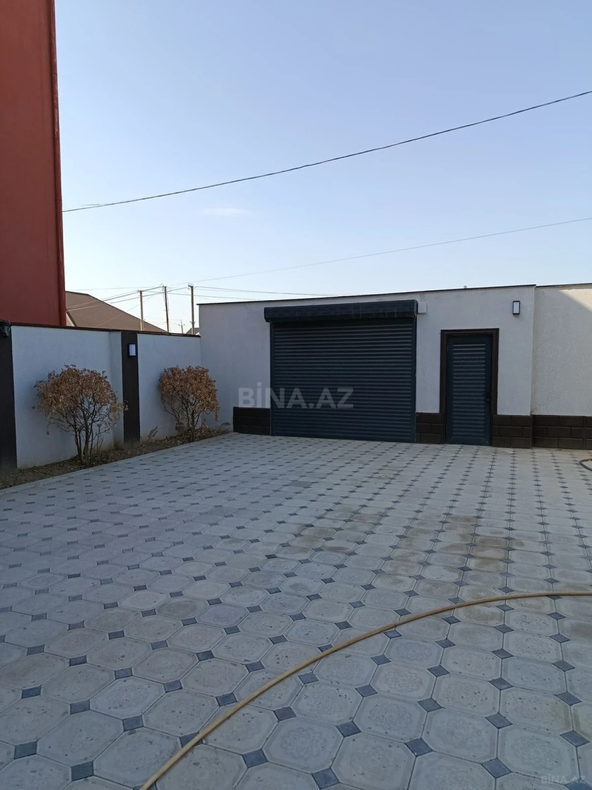 Satılır 6 otaqlı həyət evi 200 m²