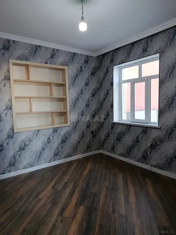Satılır 6 otaqlı həyət evi 200 m²