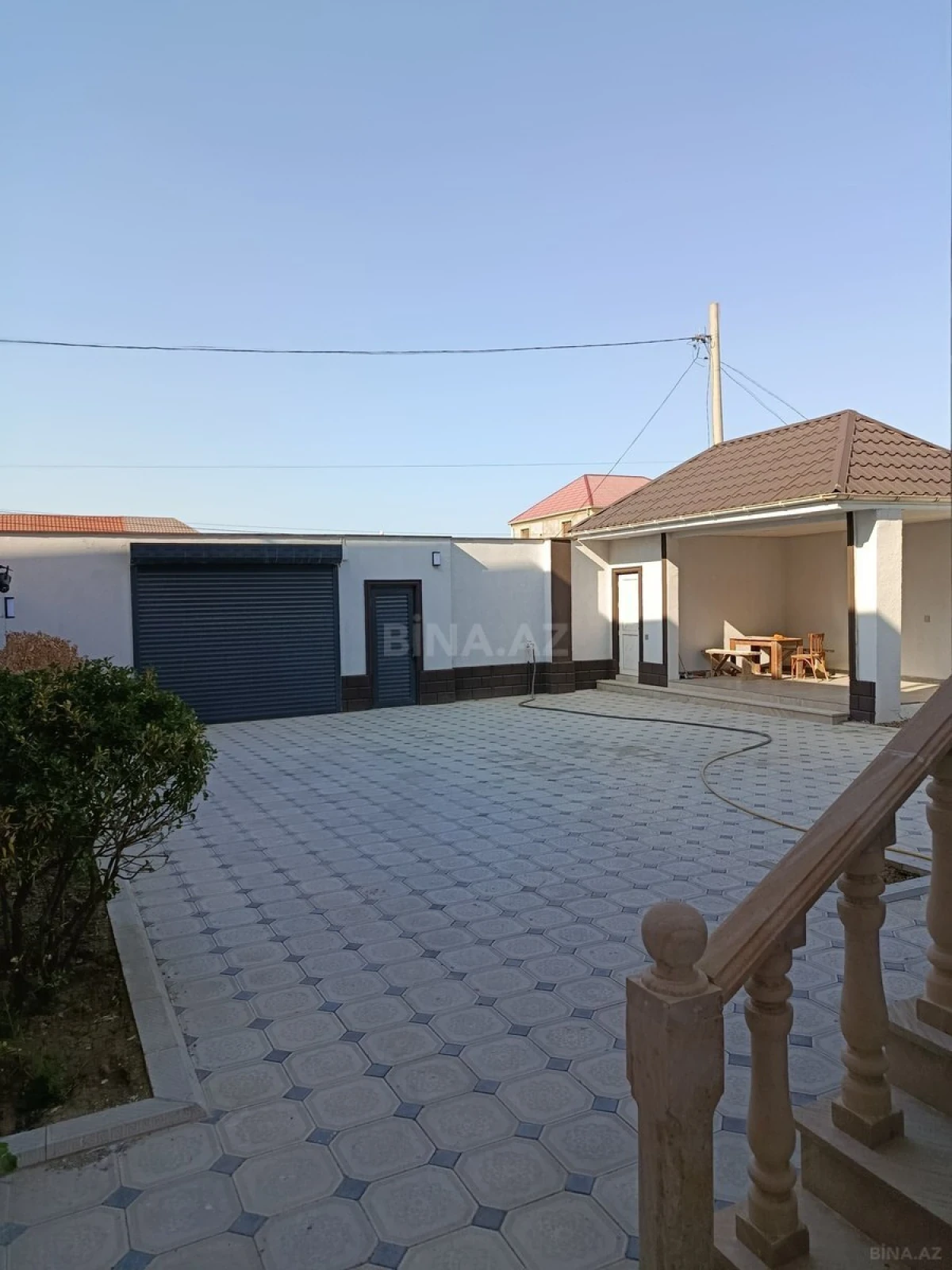 Satılır 6 otaqlı həyət evi 200 m²