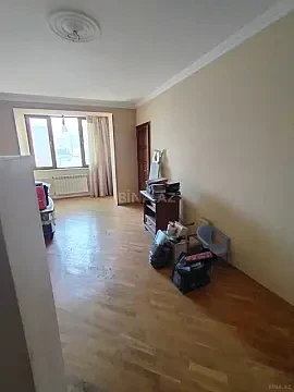 Satılır 3 otaqlı mənzil 60 m²