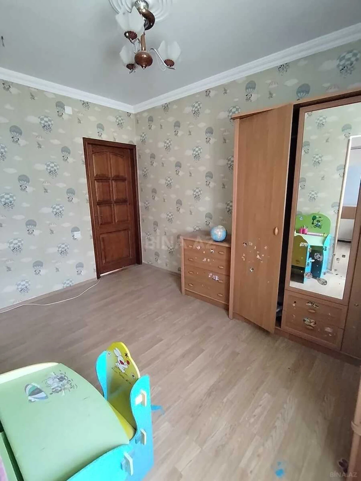 Satılır 3 otaqlı mənzil 60 m²