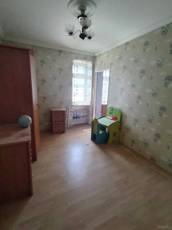 Satılır 3 otaqlı mənzil 60 m²