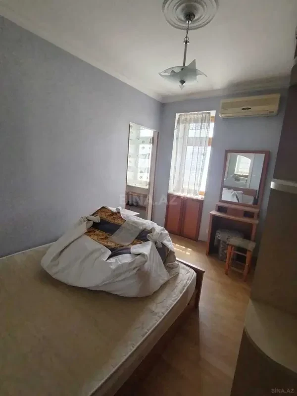 Satılır 3 otaqlı mənzil 60 m²