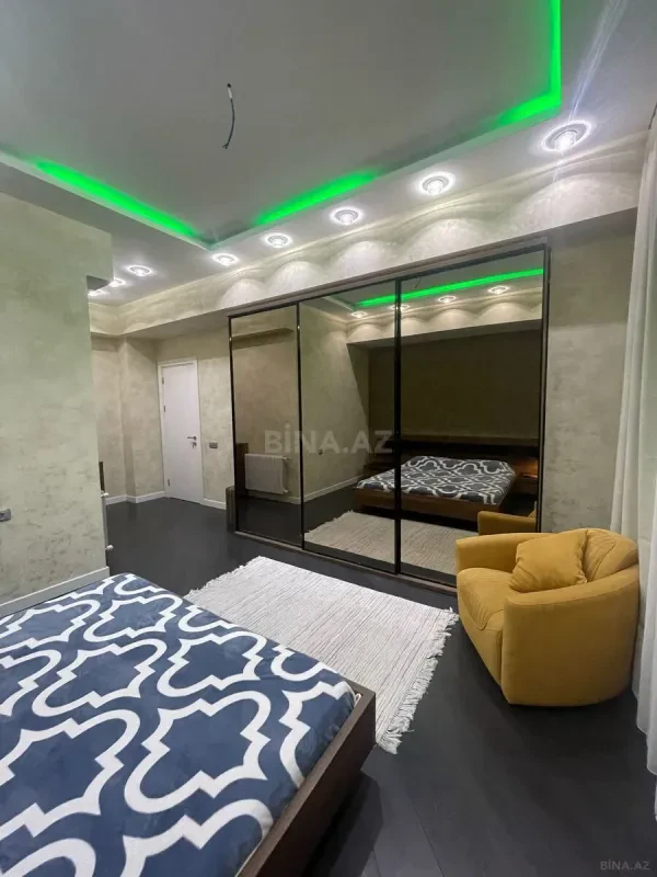 Kirayə verilir 3 otaqlı mənzil 160 m²