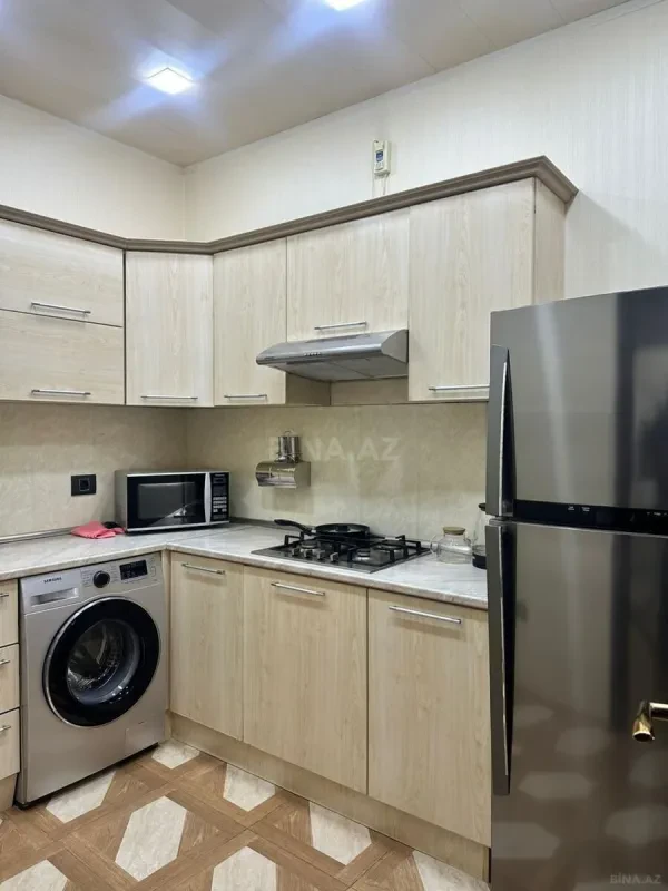 Satılır 2 otaqlı mənzil 60 m²