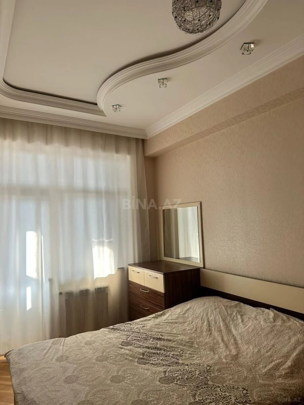 Satılır 2 otaqlı mənzil 60 m²
