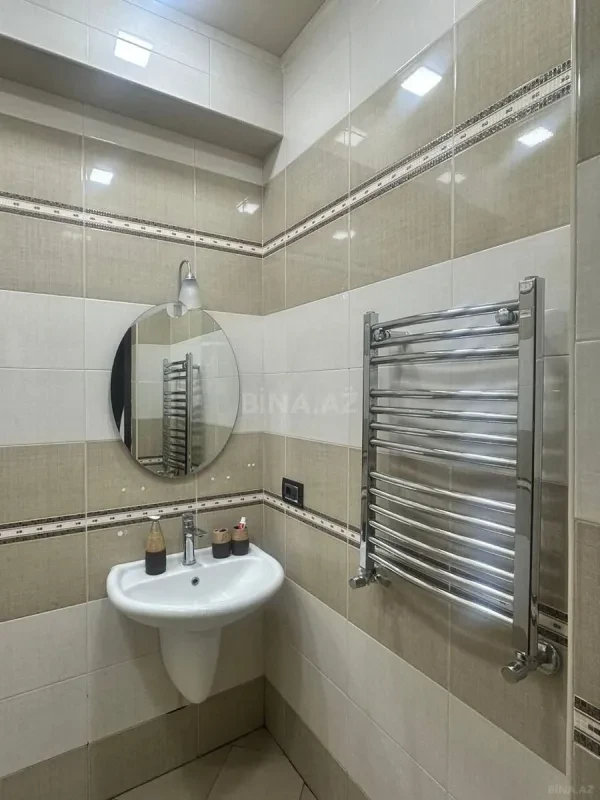 Satılır 2 otaqlı mənzil 60 m²