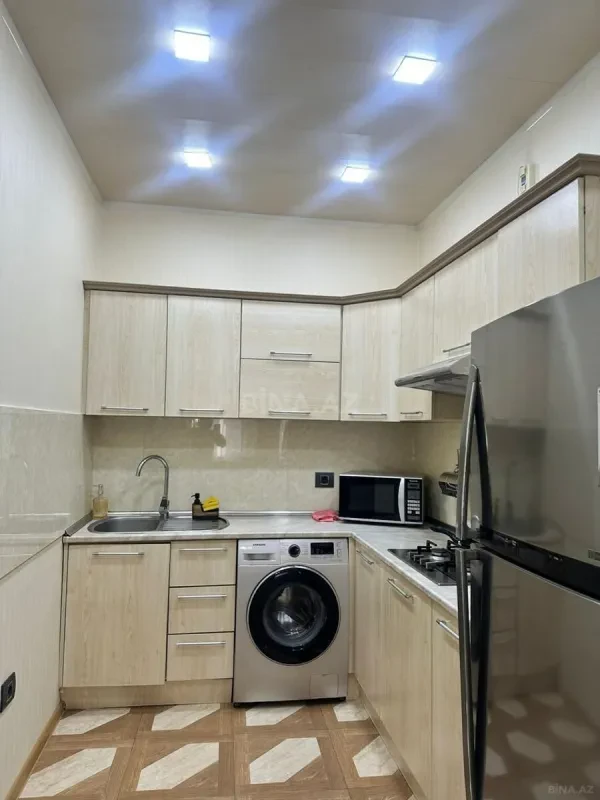 Satılır 2 otaqlı mənzil 60 m²