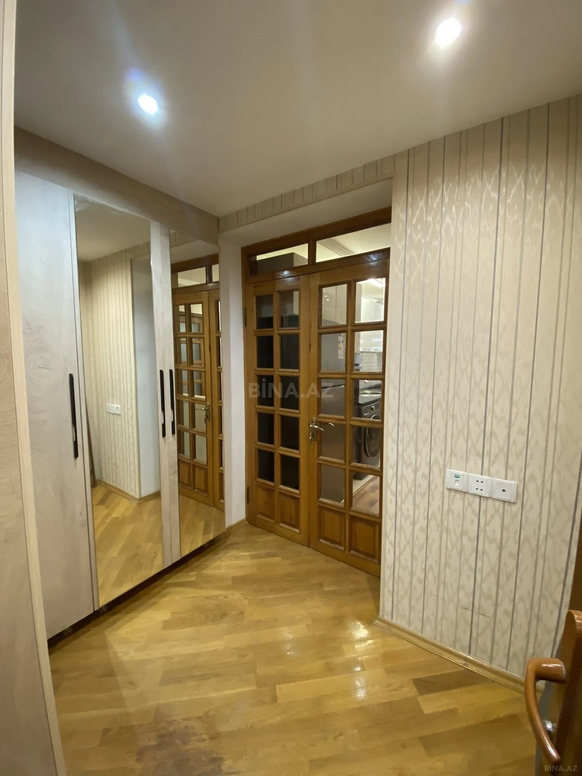 Satılır 3 otaqlı mənzil 66 m²