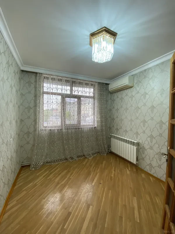 Satılır 3 otaqlı mənzil 66 m²