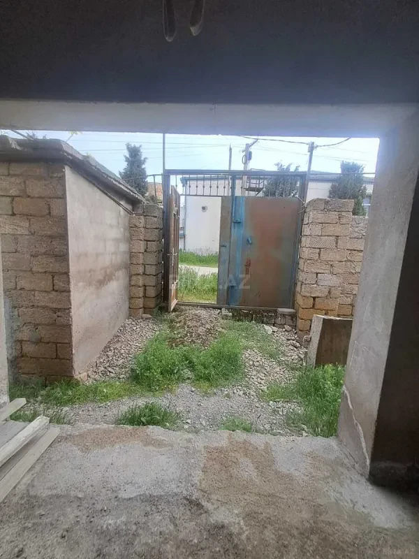 Satılır 3 otaqlı həyət evi 100 m²