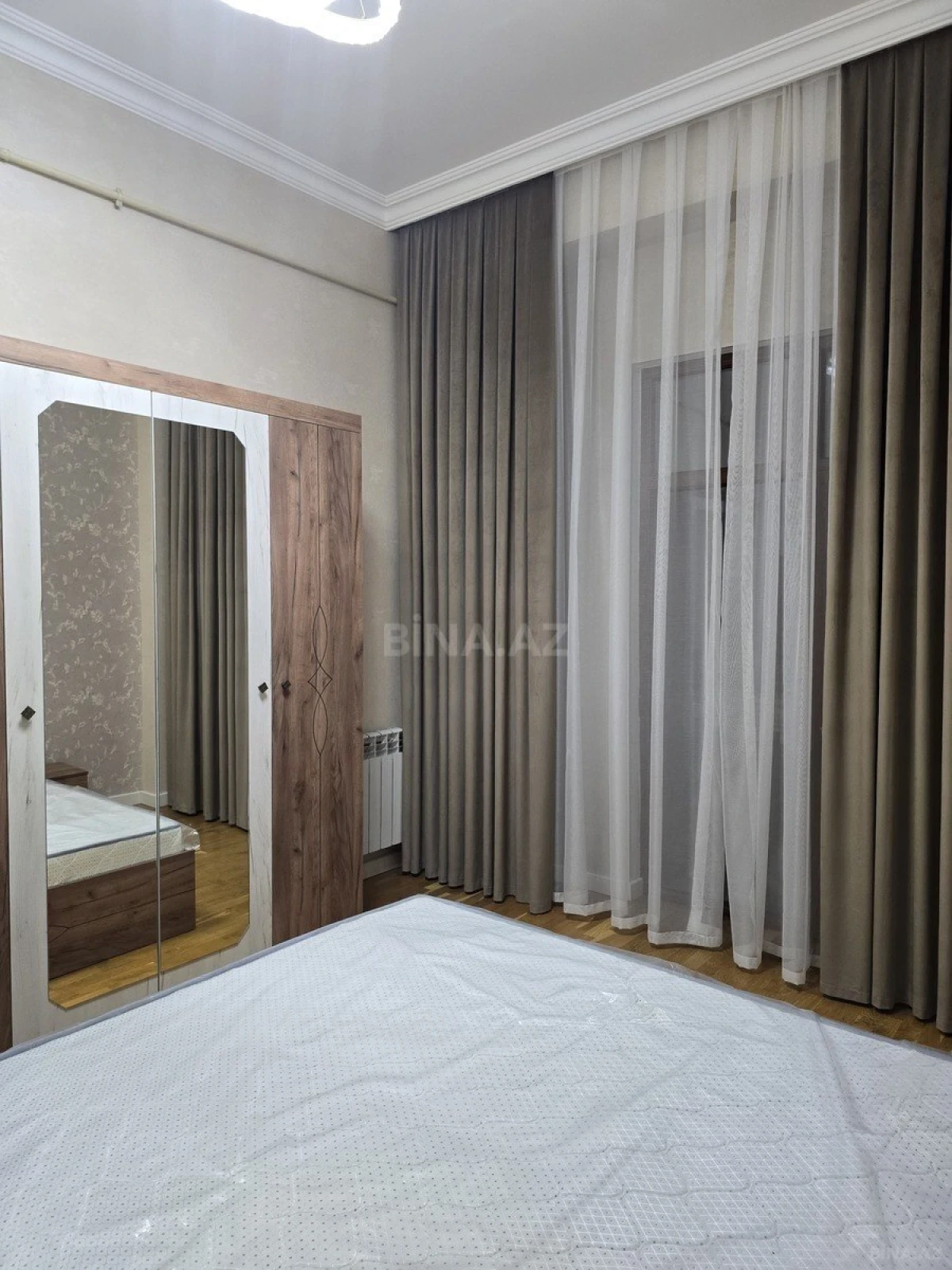 Kirayə verilir 2 otaqlı mənzil 55 m²