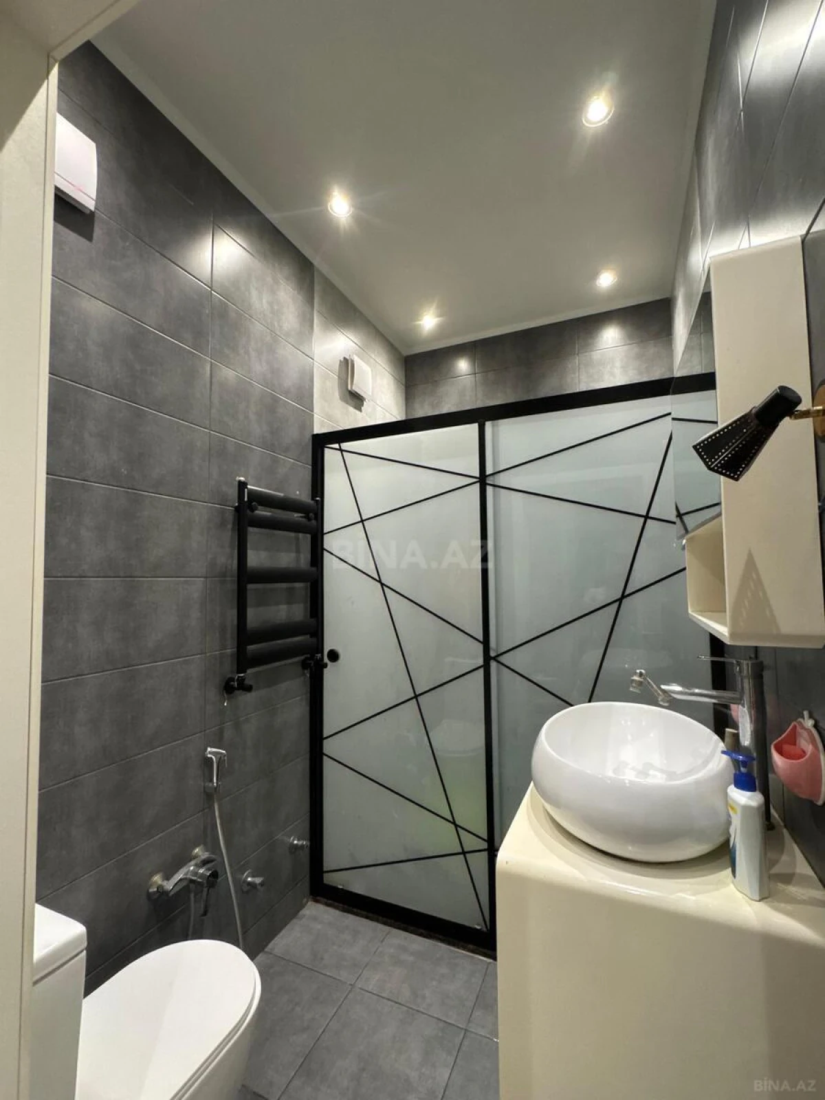 Satılır 3 otaqlı mənzil 65 m²