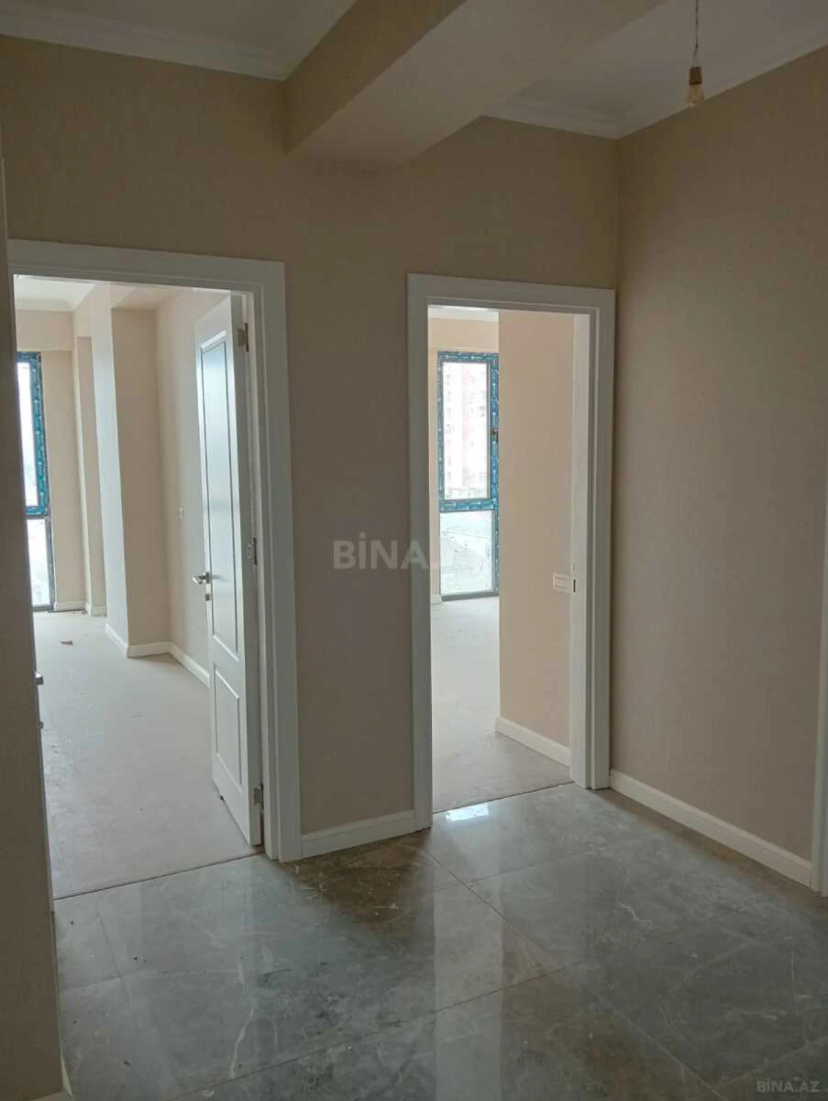 Satılır 3 otaqlı mənzil 99.7 m²