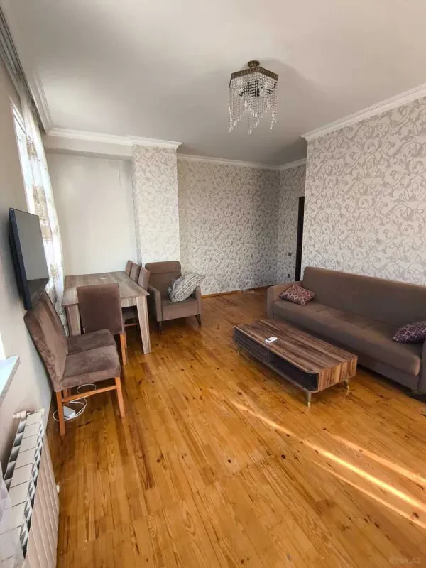 Satılır 3 otaqlı mənzil 110 m²