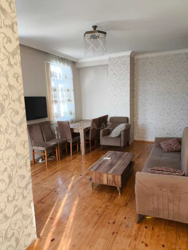 Satılır 3 otaqlı mənzil 110 m²