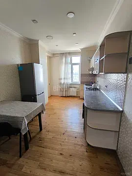Satılır 3 otaqlı mənzil 110 m²