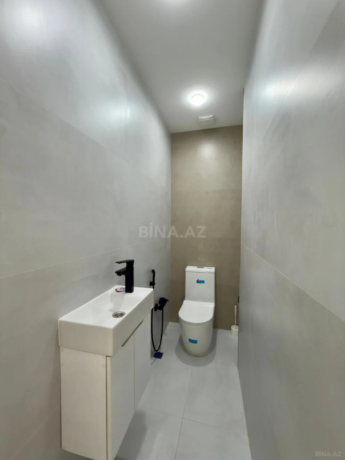 Satılır 3 otaqlı mənzil 110 m²