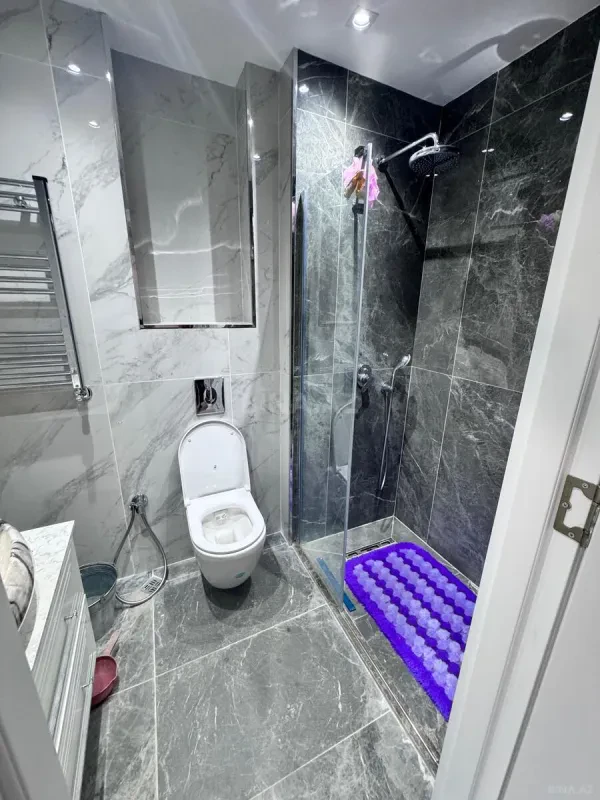 Satılır 3 otaqlı mənzil 96 m²