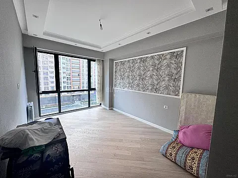 Satılır 3 otaqlı mənzil 96 m²