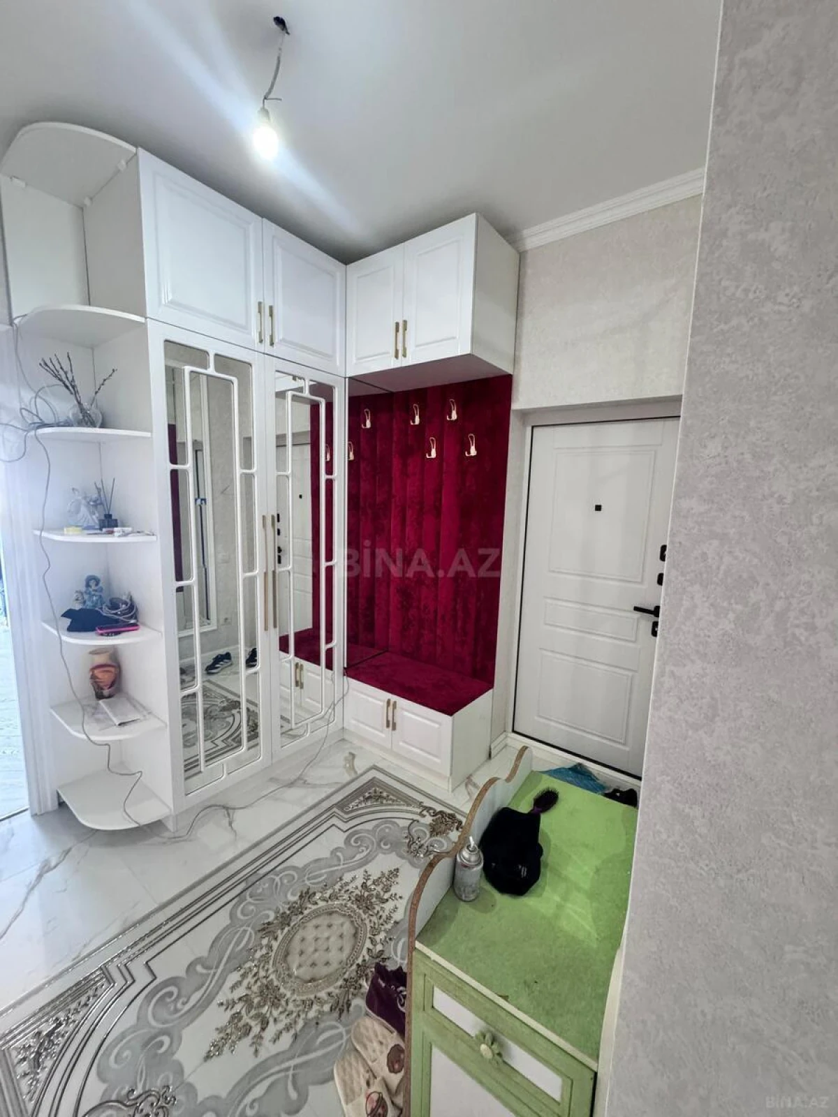 Satılır 3 otaqlı mənzil 96 m²