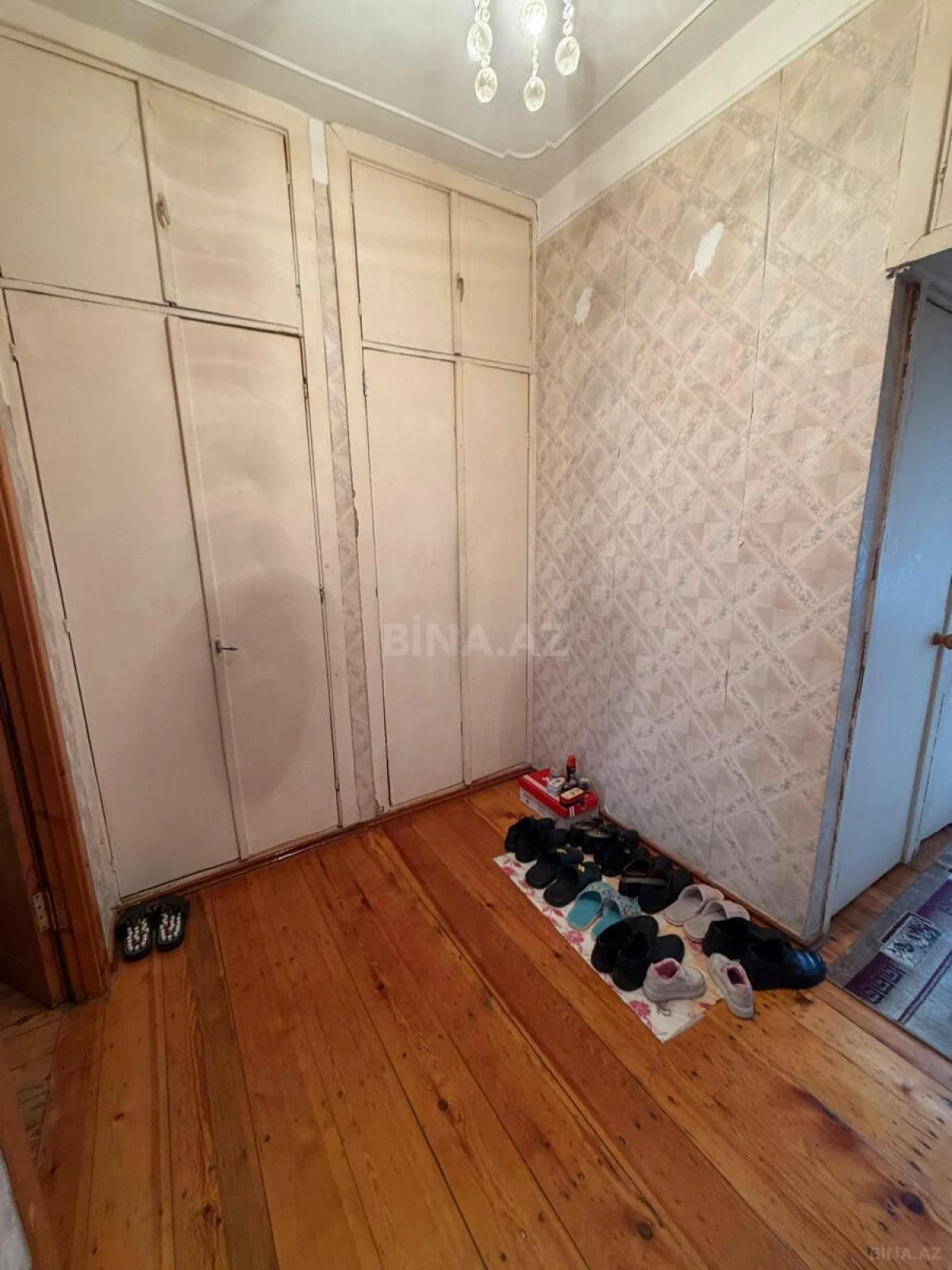 Satılır 2 otaqlı mənzil 55 m²