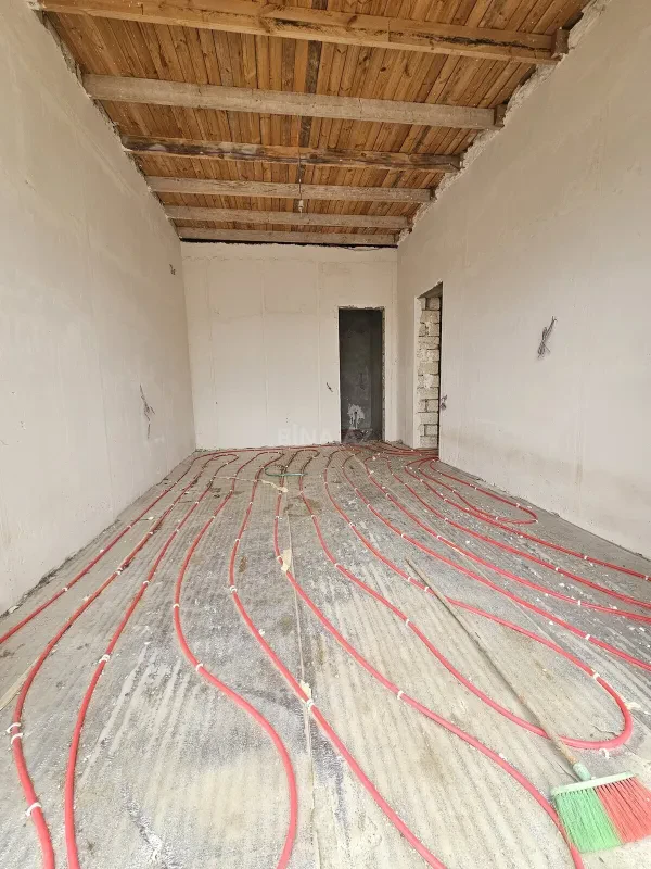 Satılır 4 otaqlı həyət evi 150 m²