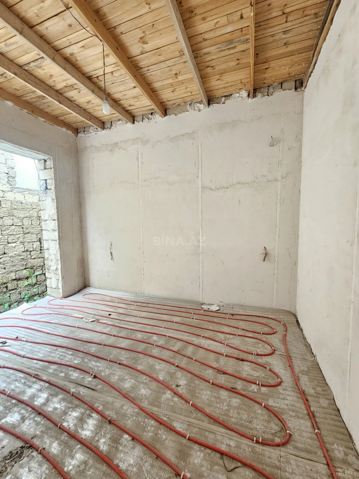 Satılır 4 otaqlı həyət evi 150 m²