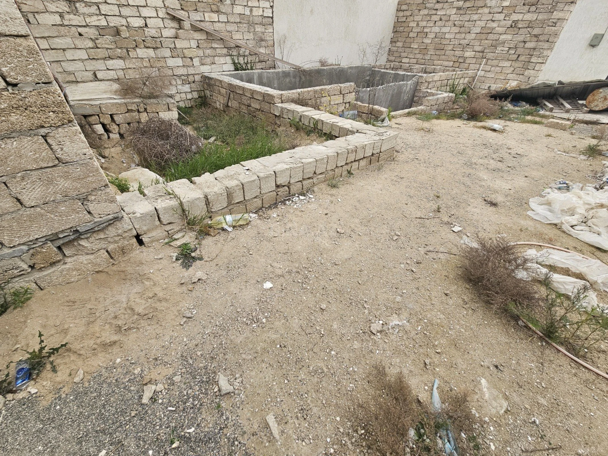 Satılır 4 otaqlı həyət evi 150 m²