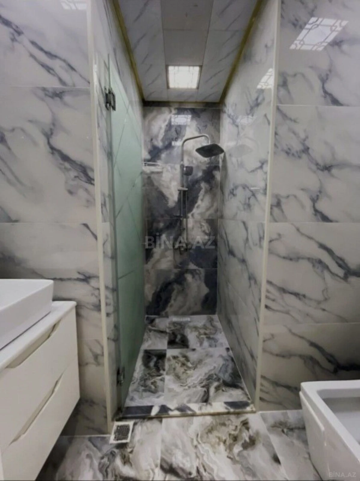 Kirayə verilir 1 otaqlı mənzil 55 m²