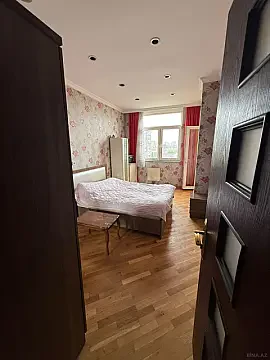 Kirayə verilir 3 otaqlı mənzil 100 m²